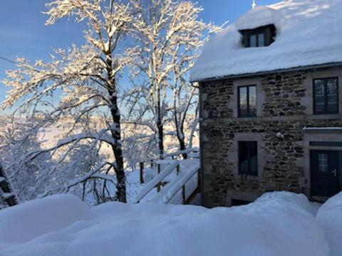 Gite Pour Famille Saint-Clément Екстериор снимка